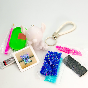 LLAVERO DIAMANTE DIY - STITCH